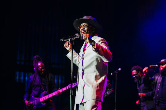 Anthony Hamilton playing live